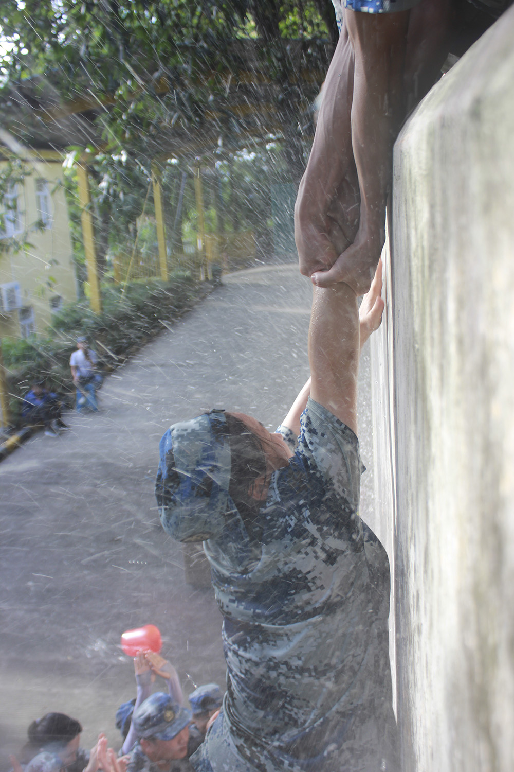 斗牛集团拓展训练 有一种责任叫坚持