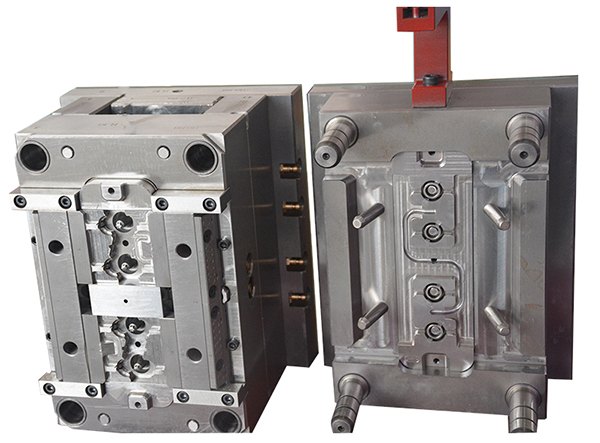 定做模具时，模具上的特殊纹理是怎么加工出来了呢？